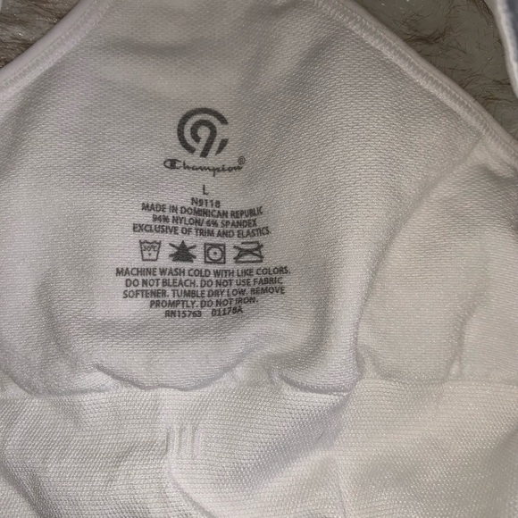 5 Different Sports Bras! All for $25 - Picture 16 of 16